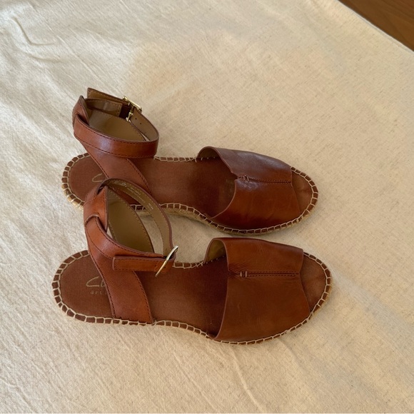 Claire’s Brown Strappy Sandals Size 8 (39) - Picture 5 of 5